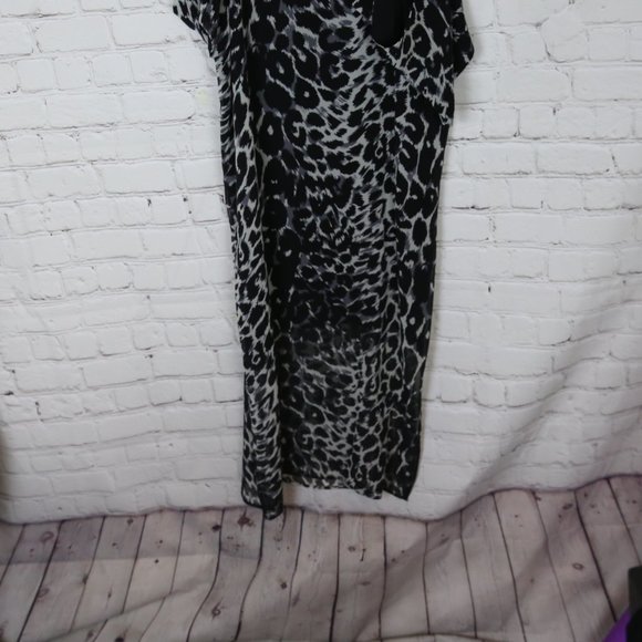 20. Topshop leopard print silk black dress cold shoulder Size 2 - Picture 8 of 9